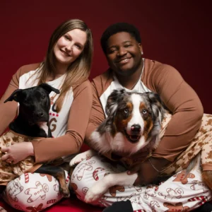 Pets in Holiday Chaos: How to Capture the Real Magic