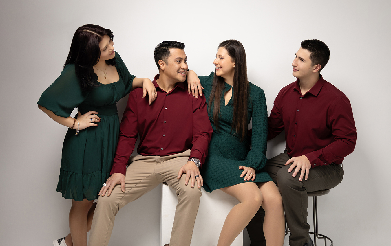 family-_0017_R6M22652 (1)